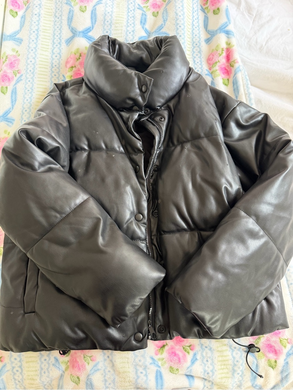 stradivarius Black Puffer Jacket
